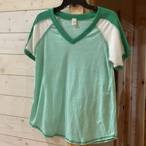 7th Ray Green and White Short Sleeve Tee